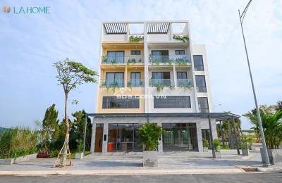 BÁN NHANH NHÀ PHỐ SÂN VƯỜN 90M2 CHỈ với giá hơn 4 tỉ