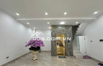 Bán Nhà Mặt Phố Kinh Doanh Đỉnh, Thọ Lão, Hai Bà Trưng 42/55m, 7 tầng, mt 5.8m, gia 36 tỷ.