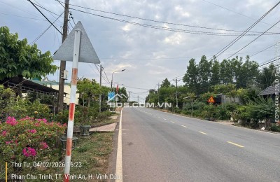 BÁN ĐẤT TẶNG NHÀ CẤP 4 TẠI ĐỒNG NAI. DT 372,1 M2. SHR. GIÁ BÁN 25XX. LH:0965156765.