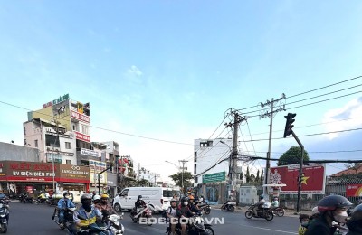 Cho thuê mặt bằng mặt tiền 73 Võ Văn Ngân Thủ Đức siêu đẹp