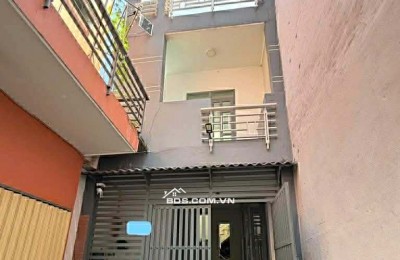 NHÀ 3 TÂNG - CÁCH MẶT TIỀN ĐƯỜNG HUỲNH TẤN PHÁT 1 CĂN - 70M2