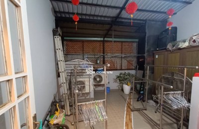 Bán nhà 2 tầng Nguyễn Văn Quỳ, Q7, 160m2, chỉ 8 tỷ