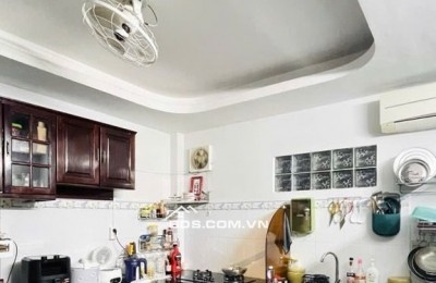 TRUNG TÂM TÂN PHÚ - NGAY BÌNH LONG - THẠCH LAM - THOẠI NGỌC HẦU - HẺM XE TẢI THÔNG - 4 TẦNG BTCT GIÁ NHỈNH 7 TỶ