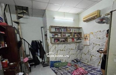 NHÀ XINH XẮN KHU CƯ XÁ TỰ DO-CMT8