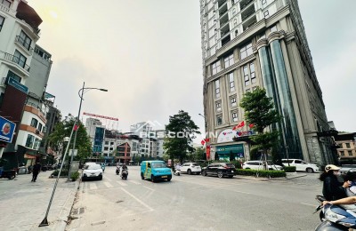 CẦN BÁN NHÀ PHỐ HUỲNH THÚC KHÁNG -61 M2 - 6 TẦNG - MT 7.6M - GIÁ 32.8 TỶ