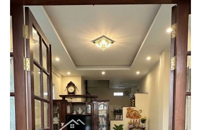 BÁN NHÀ HẺM ÂU DƯƠNG LÂN, Q8, GẦN SIÊU THỊ AEON , 36M2, SỔ HỒNG, 6.9 TỶ