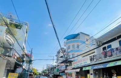Nhà mặt tiền kinh doanh, Bình Tân, 72 m2, ngang 5m rộng rãi