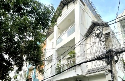 Nhà hẻm xe hơi, bề ngang khủng 8m bề thế to ko có căn thứ 2 trong khu vực.