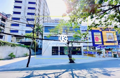 Cho Thuê Nhà Mặt Tiền: 328 Ung Văn Khiêm - Quận Bình Thạnh - 22x28m