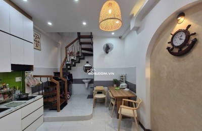 3 TẦNG - AN NINH - HẺM 4M - CHỈ HƠN 4 TỶ- P. VƯỜN LÀI