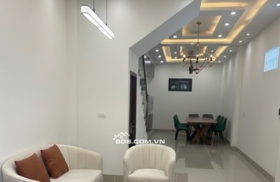  NHÀ MỚI 4 TẦNG – FULL NỘI THẤT – NGÕ NÔNG – 30M RA Ô TÔ TRÁNH – GIÁ CHỈ NHỈNH 8 TỶ