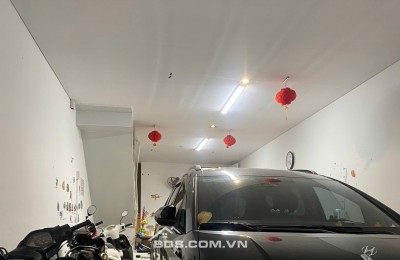 Nhà đẹp hẻm xe hơi Nguyễn Thị Xiếu, Quận 7, 65m2, 3 tầng chỉ 8.5 tỷ