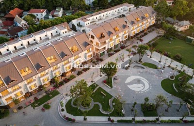 Cần bán nhà phố vị trí đẹp nhất dự án Ecopalace, trục chính TTTM, 2 mặt tiền, 5 tầng, giá đầu tư