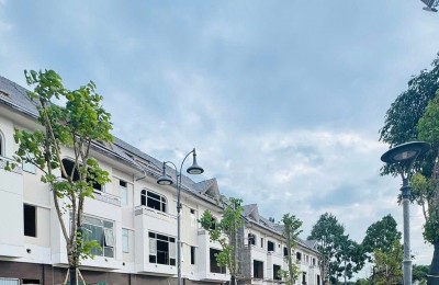  Cần bán gấp nhà phố trung tâm dự án Ecopalace BMT – dòng tiền tốt – chỉ hơn 18 tỷ