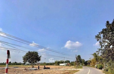 ĐẤT NỀN MẶT TIỀN GẦN NGAY CHỢ BÌNH LỢI