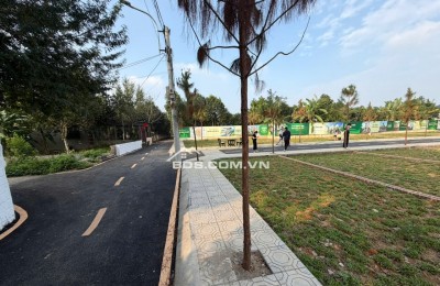 THANH KHOẢN GẤP LÔ ĐẤT RẺ HƠN LÔ BÊN CẠNH 300tr - HÒA LẠC