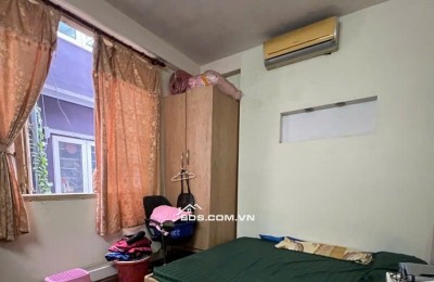 B-Á-N NHÀ phường Hồng Hà . 5 tầng,4 PN + sân thượng