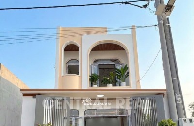 NHÀ ĐẸP GIÁ MỀM HIẾM CÓ NGAY NGÃ 4 TÂN TRIỀU