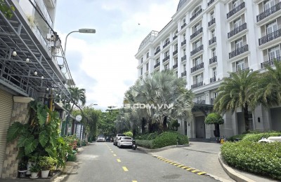 bán gấp lô đất  đường số 14 đỗ xuân hợp , phước bình , quận 9 , HCM , chỉ 50tr/m2