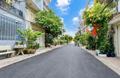 KHU PHÂN LÔ - ĐỒNG BỘ 
Đường rộng 12M - THÔNG RẠCH XUYÊN TÂM 
KÊNH BẾN CÁT + THAM LƯƠNG 
DT đất : 90M² - NGANG 6M - Dài 14 
Chỉ : 9T.Ỷ 5 TL