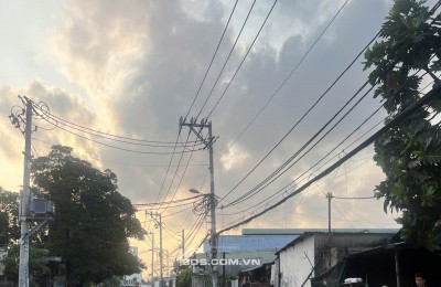 ĐẤT FULL THỔ CƯ MT NGANG 25M, DT 825M2, GIÁ 30 TỶ, ĐANG CHO THUÊ 60TR/THÁNG. LH:0985160979.