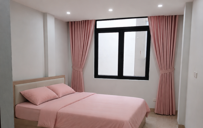  NHÀ MỚI KÍNH KOONG – VÀI BƯỚC CHÂN RA PHỐ NGUYỄN LAM– DÂN TRÍ CAO –LONG BIÊN 