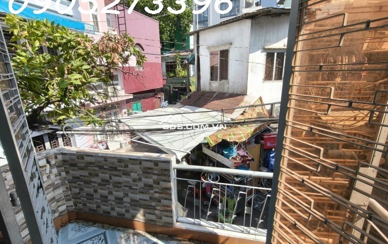 MẶT TIỀN PHÚ NHUẬN - CHỈ HƠN 3 TỶ - NHÀ 3 LẦU_Ô TÔ ĐỖ CỬA - 2PN - 3WC CỰC NGON