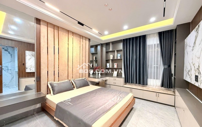 Bán nhà 6 lầu đẹp 1/ HXH Thống Nhất T.máy 80m2 ngang 5m tặng NT sát Cityland nhỉnh 13 tỷ.