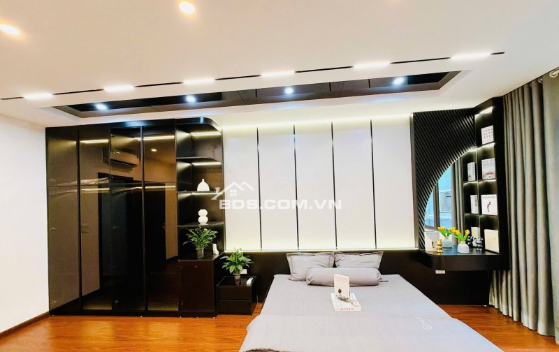 Bán Nhà Gần Phố Thịnh Quang, Đống Đa 36m, 4 tầng, mt 3.8m, giá 9.5 tỷ