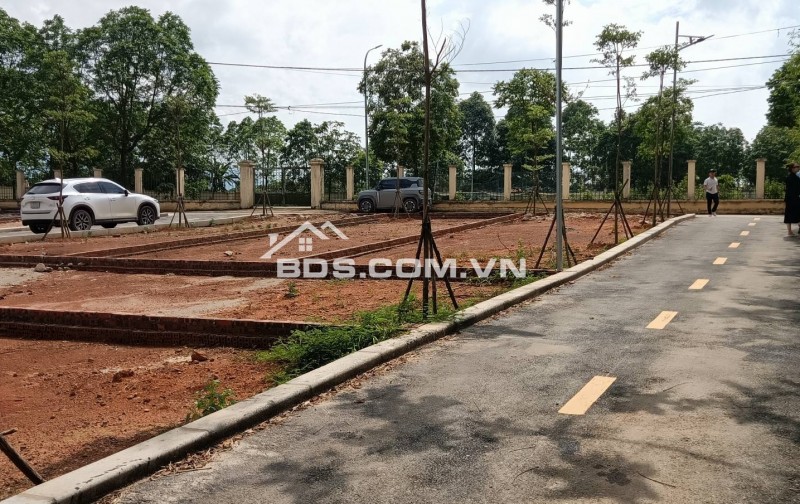 MỞ BÁN 29 LÔ ĐẤT ĐẸP TRUNG TÂM THỊ XÃ SƠN TÂY  Giá 1,4 tỷ - 1,6 tỷ , diện tích 80m2 - 100m2.