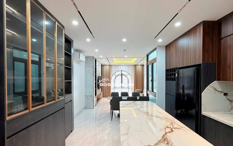 Bán Nhà Kinh Doanh Trần Duy Hưng, Cầu Giấy 65m, 8 tầng, mt 4.2m, giá 31.4 tỷ.