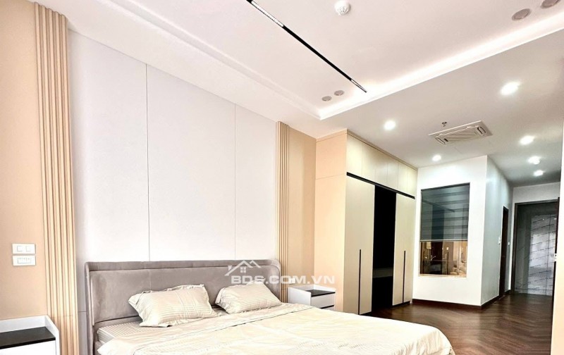 Bán Nhà Ô TÔ Vào Nhà Trung Kính, Cầu Giấy 53m, 7 tầng, giá 29.5 tỷ.