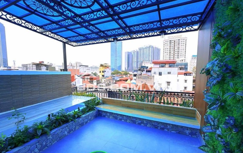 Bán Nhà Phố VIP Ngọc Khánh, Ba Đình 53m, 6 tầng, mt 4.6m, giá 16.3 tỷ.