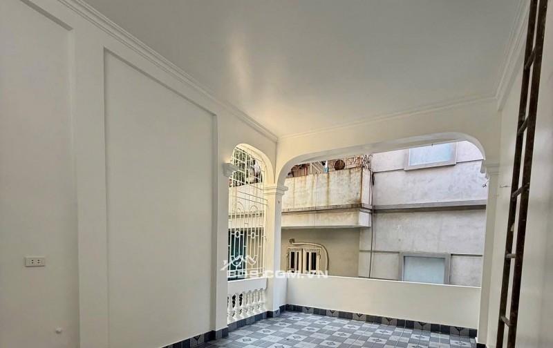 Bán Nhà Trường Chinh, Đống Đa 33m, 4 tầng, mt 3.8m, giá 9.2 tỷ