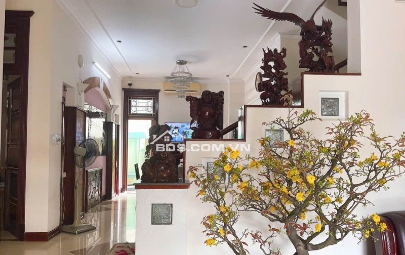 Bán biệt thự sân vườn trung tâm  TPĐà nẵng