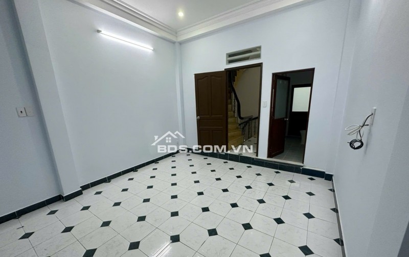 HXH NGUYỄN KIỆM GIÁP SÂN BAY – 3 LẦU NỞ HẬU – SẴN DÒNG TIỀN 14TR/THÁNG