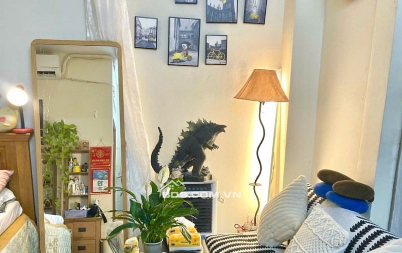 HIẾM CÓ ! NHÀ PHÚ NHUẬN SÁT Q1 – 3 TẦNG – THU NHẬP 17TR/THÁNG