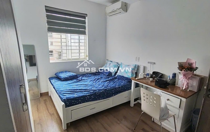 CHO NỮ SHARE PHÒNG CHUNG CƯ SÁT Q1 – 96M2 - 6TR/TH. LH:0908396789