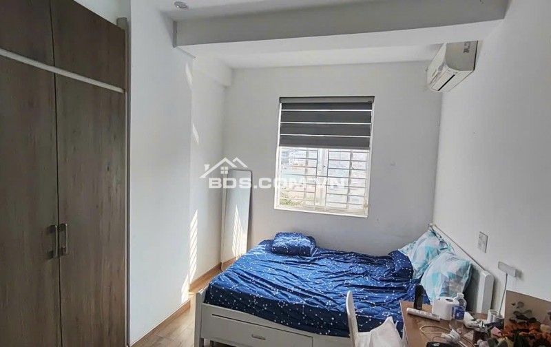 CHO NỮ SHARE PHÒNG CHUNG CƯ SÁT Q1 – 96M2 - 6TR/TH. LH:0908396789