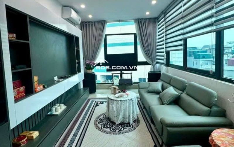 CẦN BÁN GẤP NHÀ - TRUNG TÂM ĐỐNG ĐA - GẦN PHỐ - NHÀ ĐẸP Ở NGAY