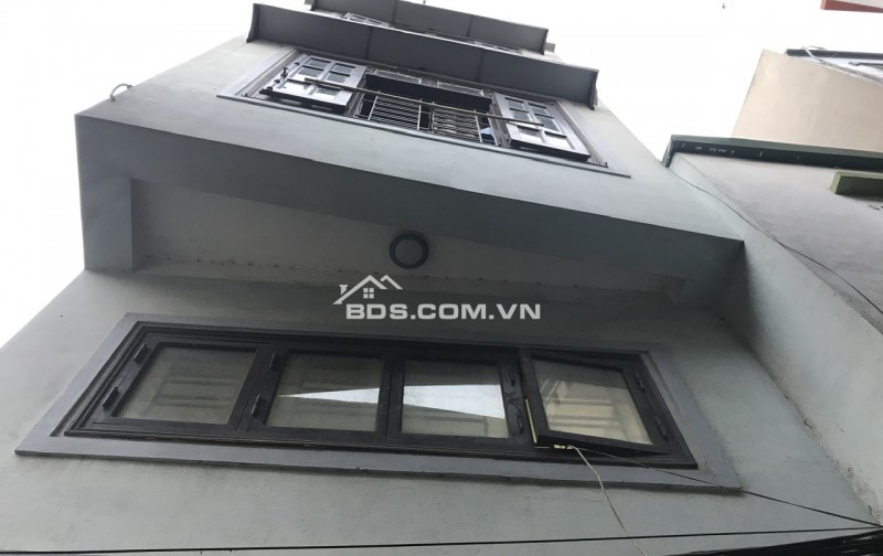 Cho thuê nhà nguyên căn tại Ngõ 67/670 Nguyễn Khoái