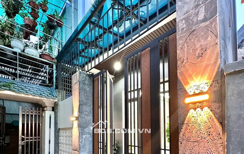 BÁN NHÀ  2.699 TỶ 3 TẦNG 52M2  XÂY MỚI NGÕ NGẮN ĐƯỜNG TRƯỜNG CHINH