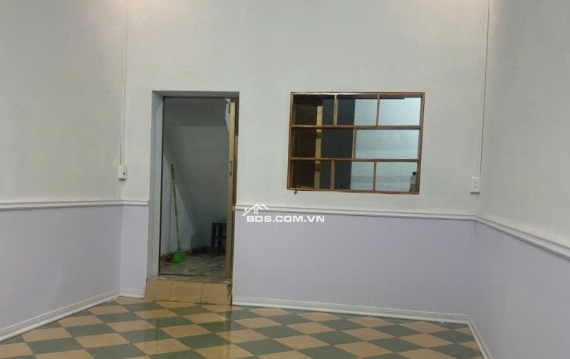 BÁN NHÀ 1.46 TỶ 2 TẦNG 32M2 TAXI ĐỖ CỬA  NGÕ NGẮN HOÀNG VĂN THỤ