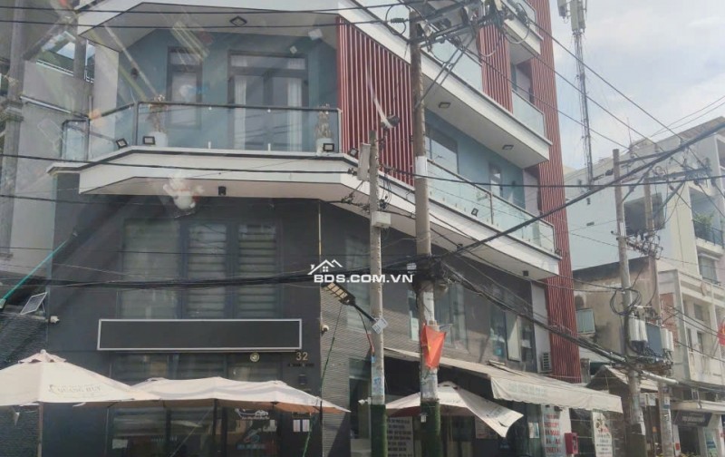 BÁN HOẶC CHO THUÊ NHÀ TẠI P10Q8 - 52M2 (4X13) - MT 12M. SỔ HỒNG RIÊNG. LH:0901111663.