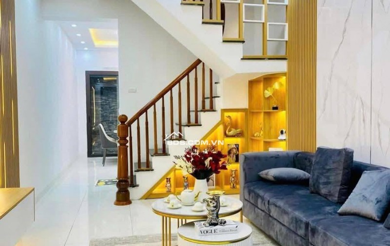 Bán Nhà Gần Phố, Minh Khai, Hai Bà Trưng 41/48m, 4 tầng, mt 3.6m, giá 12.2 tỷ