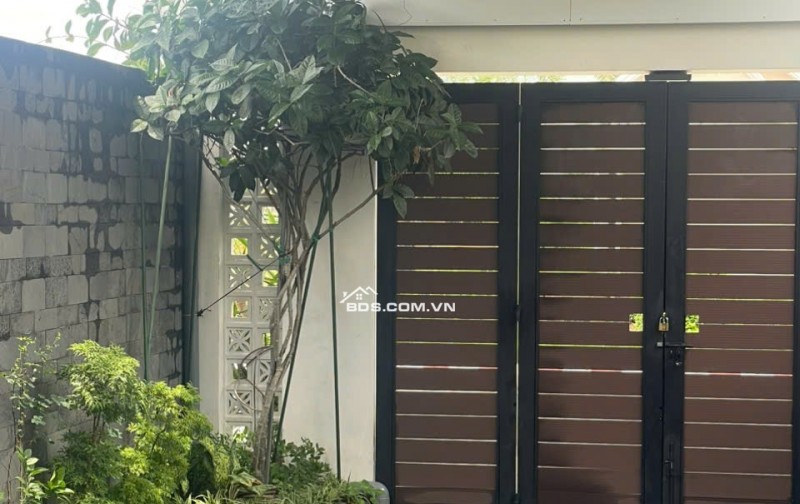 Bán nhà chính chủ 2 Mặt Tiền P.3 - TP Tây (đường nhựa trước 27m và sau 12m - 1 mặt Đường Nam kỳ khởi và mặt kia đường số 4) hiện tại đang Kinh doanh; Ngay sát công viên Xuân Hồng