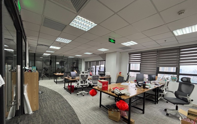 CHO THUÊ 1/2 SÀN TÒA C1 THÀNH CÔNG, 176M2 GIÁ CỰC ƯU ĐÃI