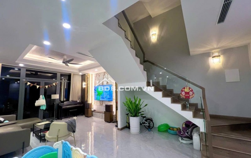 Biệt thự 4T ĐTM Dương Nội, DT208m2, 62 tỷ Hà Đông