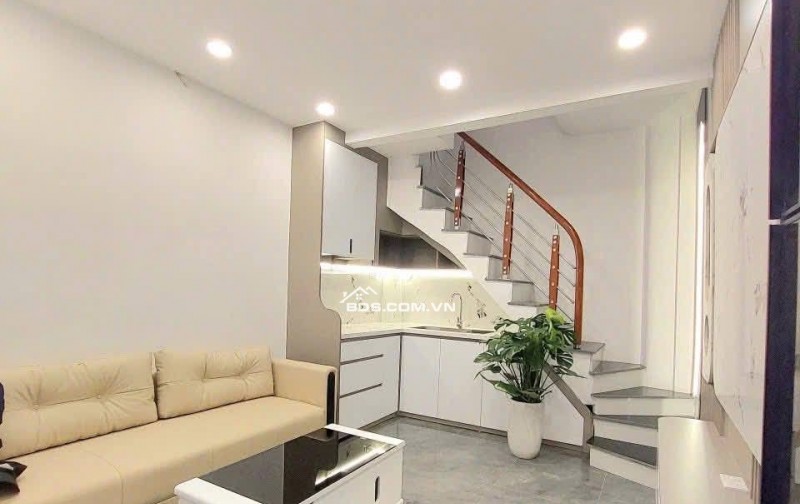 Bán Nhà Bùi Ngọc Dương, Hai Bà Trưng 16m, 4 tầng, mt 3m, giá 3.15 tỷ.