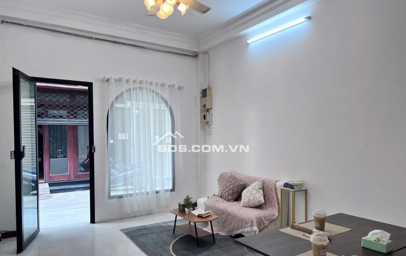  Trung tâm Q1 – Trần Đình Xu – 3.75x13m – 4PN – Nhà đẹp ở ngay – 15.2 tỷ TL